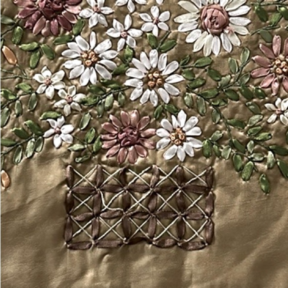 Silk Embroidered Floral Cushion Cover - Picture 3 of 6